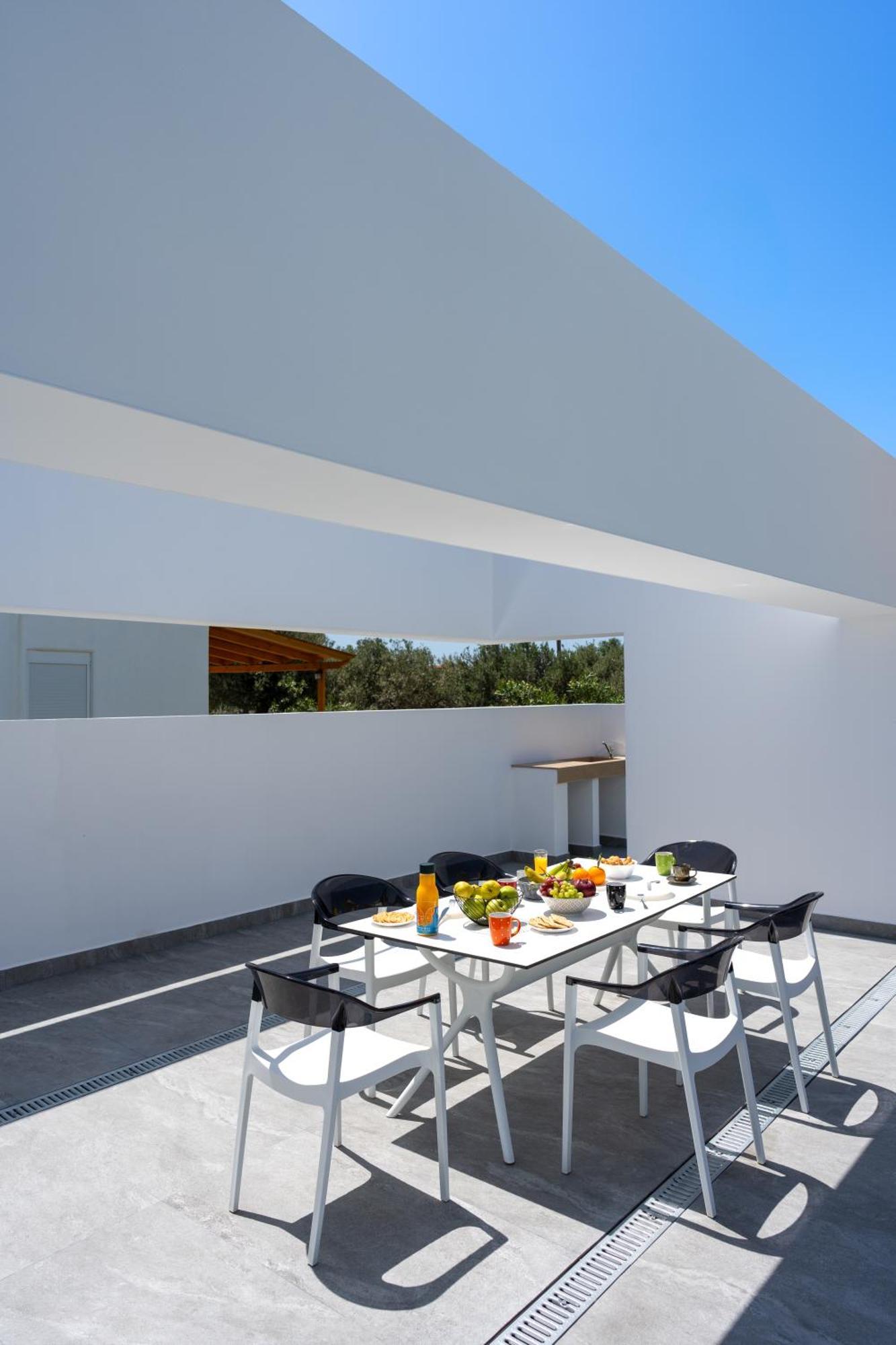 Marina - Glystra Villa Kiotari